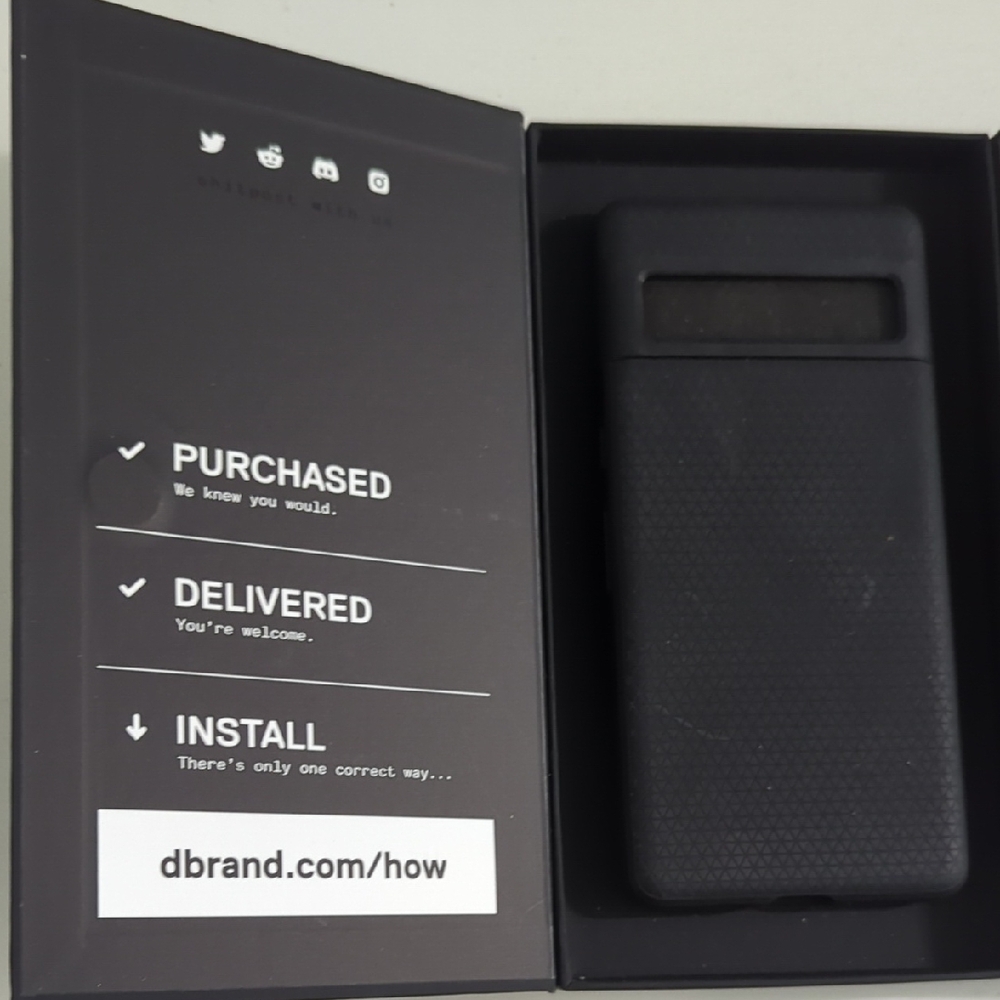 Sleek Black Case for Pixel 7 Pro Grip dbrand